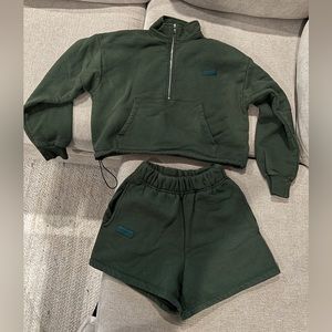 SET ACTIVE alpine sweat shorts and half zip XS